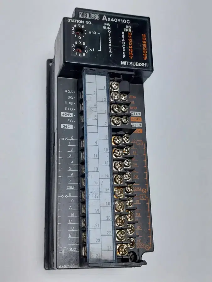 미쓰비시 AX40Y10C Input/Output PLC